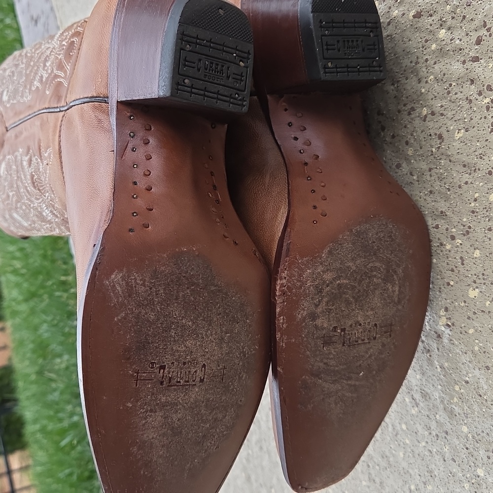 Corral Embroidered Cowboy Boots - Picture 5 of 8